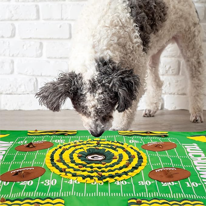 NFL Green Bay Packers Dog Snuffle Mat – Interactive Pet Slow Feeder, Football Field Design Food Puzzle Toy for Dogs & Cats, Foraging Activity Mat for Smarter Feeding
