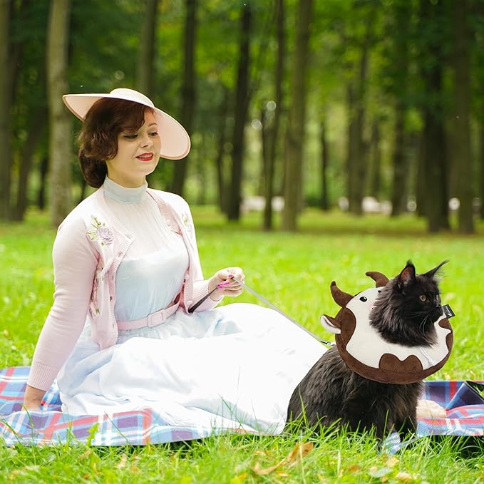 Adjustable Cat Collar Soft to Stop Licking After Surgery for Kitten, Alternative to Cone of Shame, Donut Cone for Cats, Pet Elizabethan Collar (Cow, Medium)