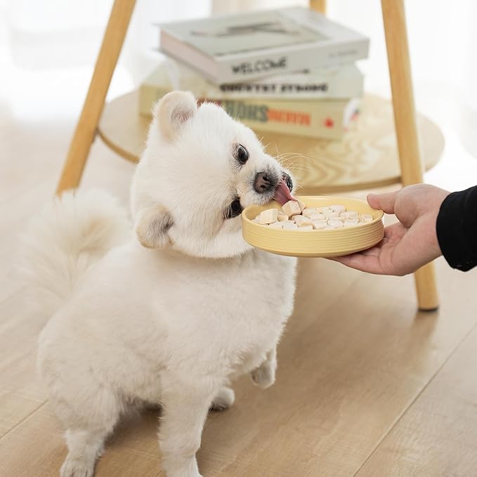 MON2SUN Freeze Dried Chicken Cat and Dog Treats, Single Ingredient Natural and Healthy Dog Snacks, High Protein Training Treats & Food Topper, 3.5oz