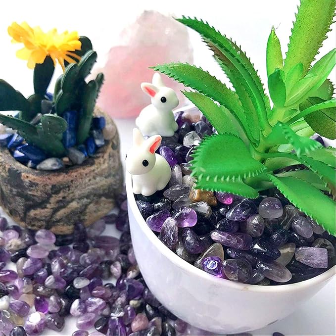 WAYBER 1 Lb/460g Natural Purple Amethyst Quartz Crystal Stones Irregular Decorative Pebble Rock Sand for Aquarium/Fish Turtle Tank/Vase Fillers/Air Plants/Succulent Plants Decor (Fill 1 Cup)